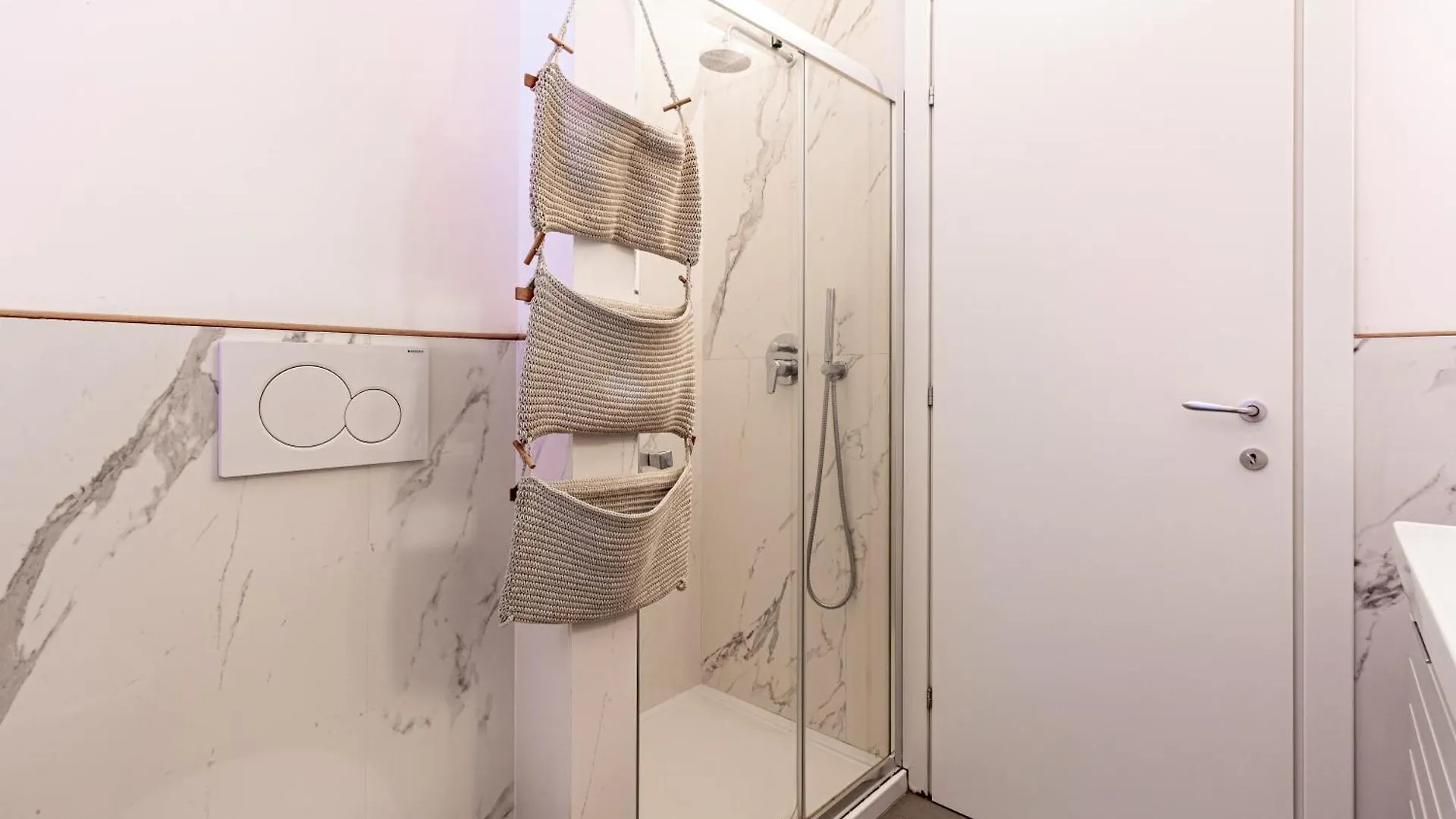 Lägenhet Casa Menabrea - 1 Min Dalla Metro Milano
